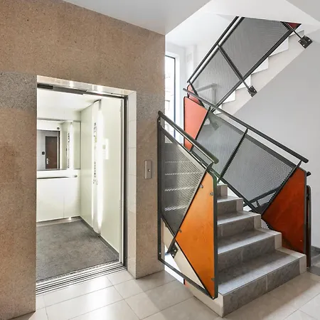 Wilanów Sarmacka Stylish Apartamento Varsóvia